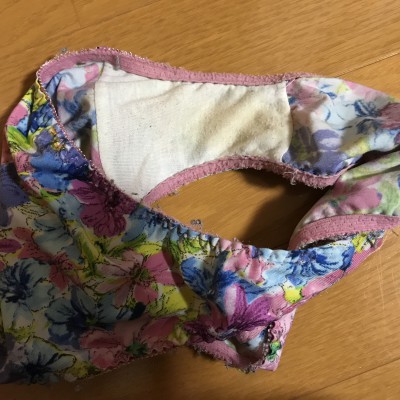 友の彼女の下着