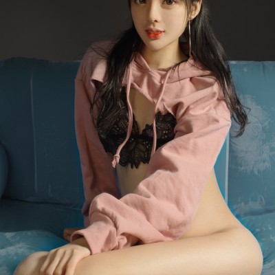 yulnby模特1