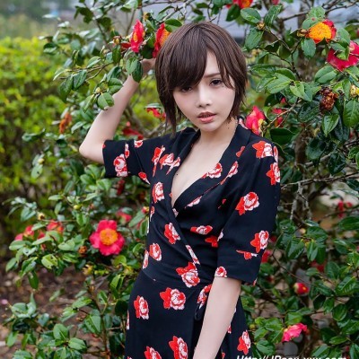 広瀬りおな Riona Hirose