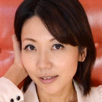 島咲友美さん