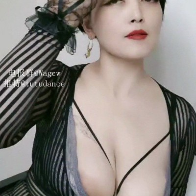 小奶貓 小海媚