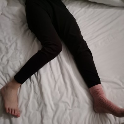 sleep steps feet