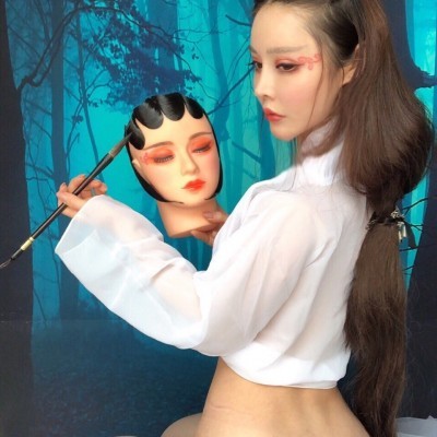 筋肉の雌犬