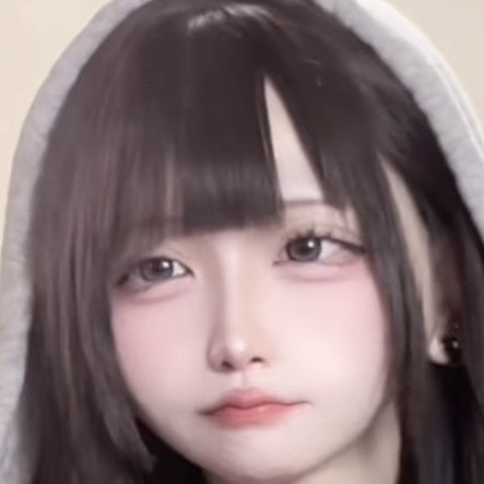 lia_05130628's avatar