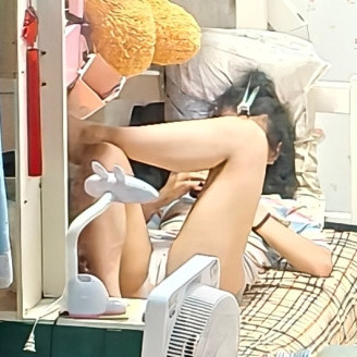 yu250885000's avatar