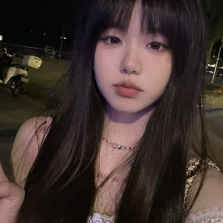 YumiLarissa's avatar